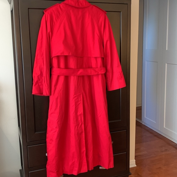 Burberrys Original Vintage Trench Coat Red SIZE 10 tall extra-long - Picture 6 of 13